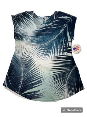 Big Bang Palm Leaf  V-Neck Top (S)